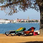 With Parking Space - 7154 Porec